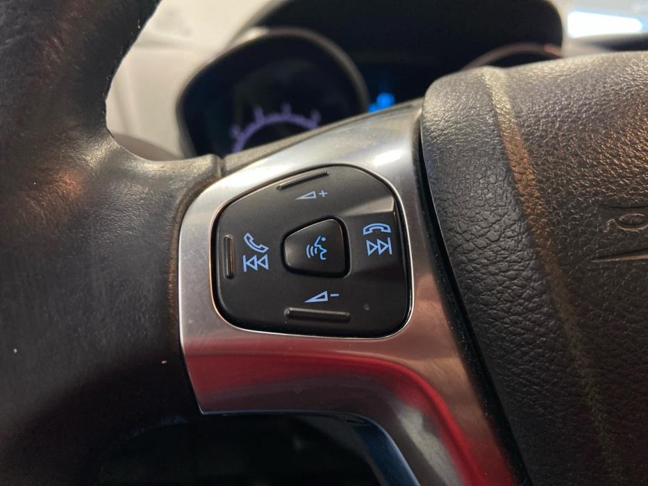 FORD Ecosport 2016