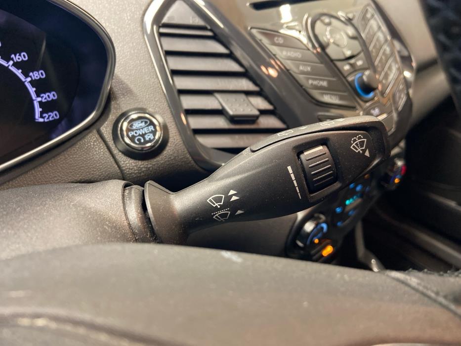 FORD Ecosport 2016