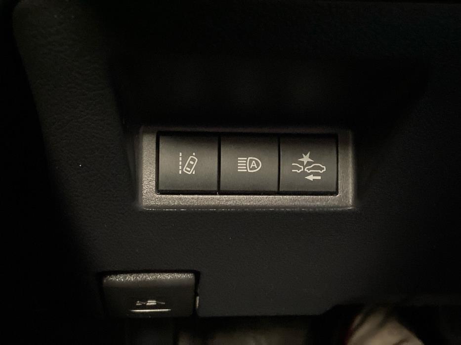 TOYOTA Yaris 2019