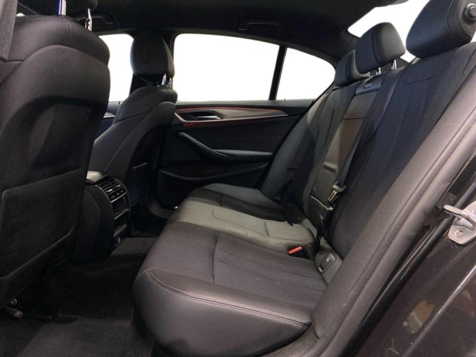 BMW 530 2019