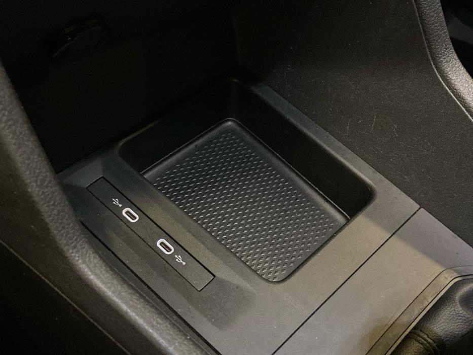 VOLKSWAGEN Caddy 2021