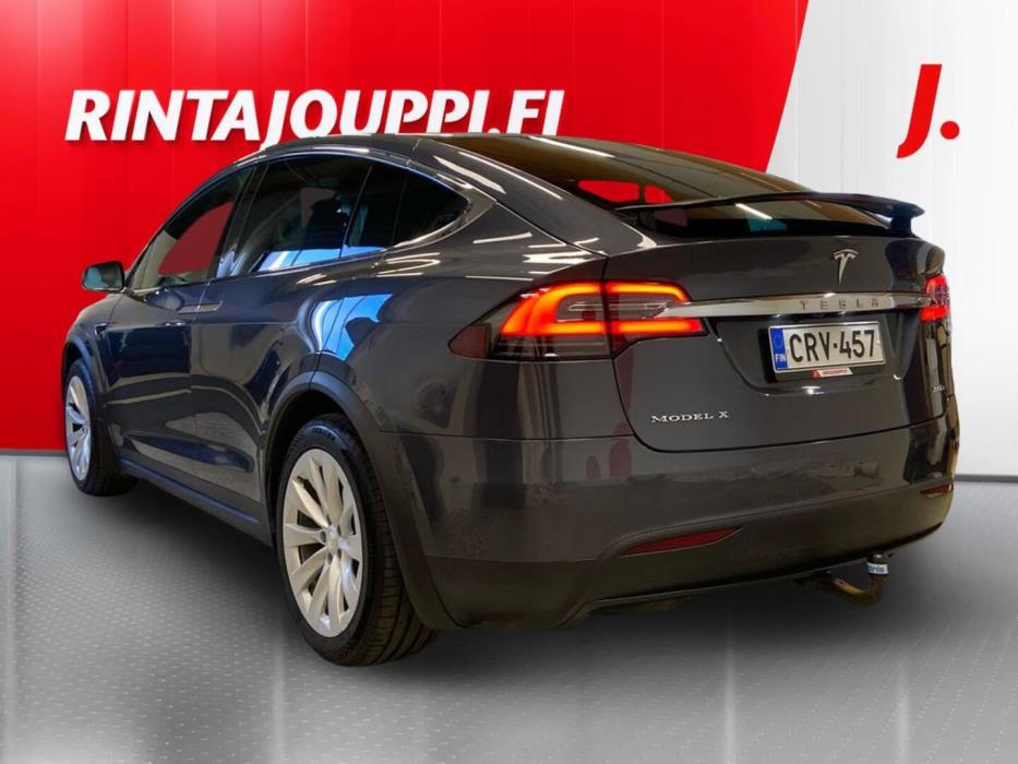 TESLA Model X 2018
