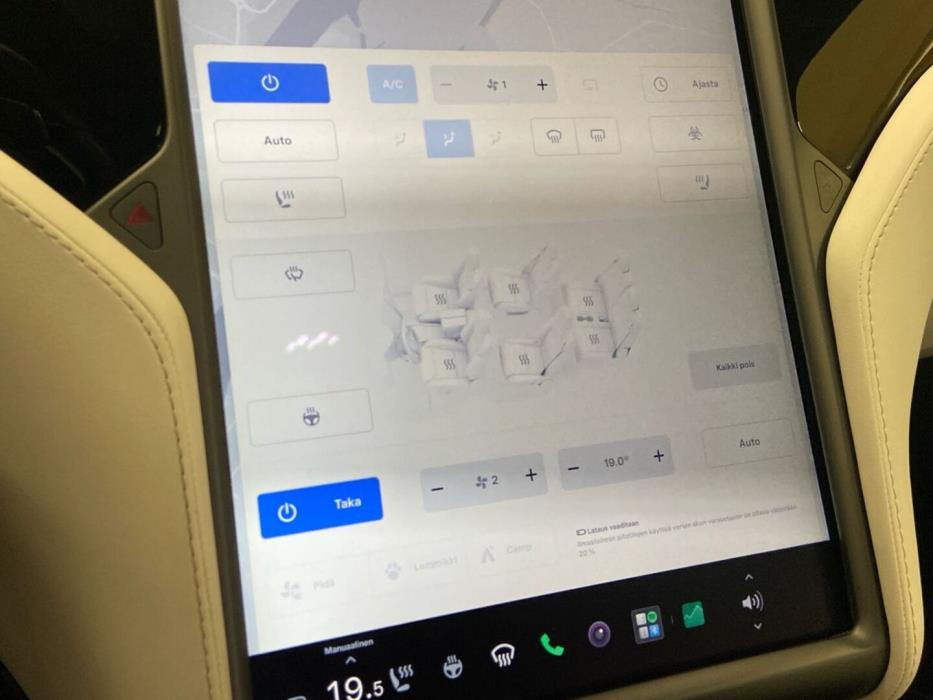 TESLA Model X 2018
