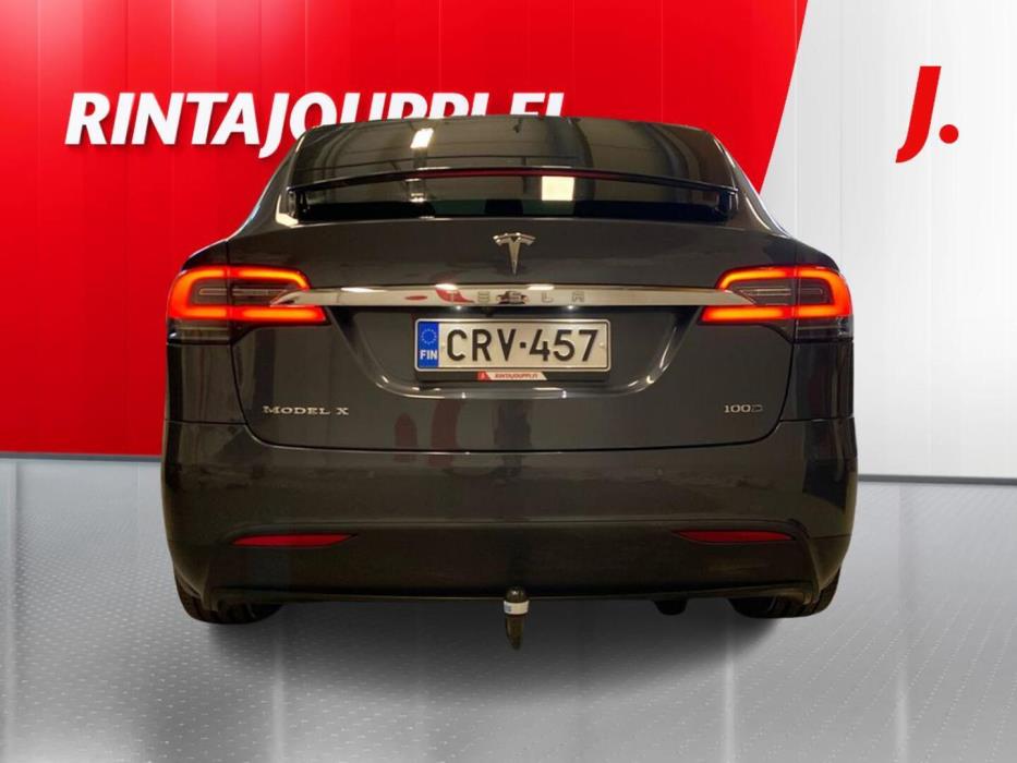 TESLA Model X 2018