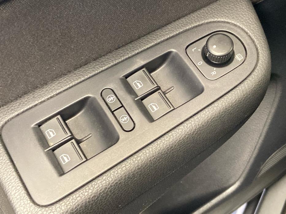 VOLKSWAGEN Sharan 2014