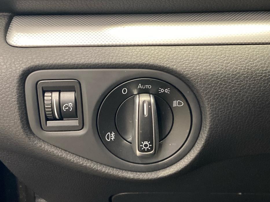 VOLKSWAGEN Sharan 2014