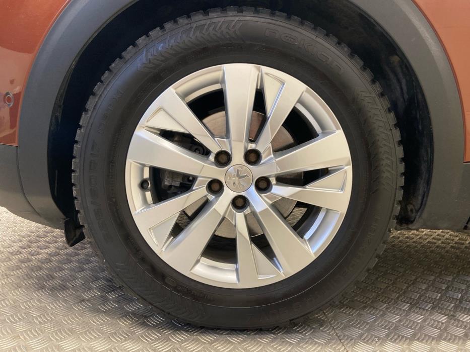 PEUGEOT 3008 2016