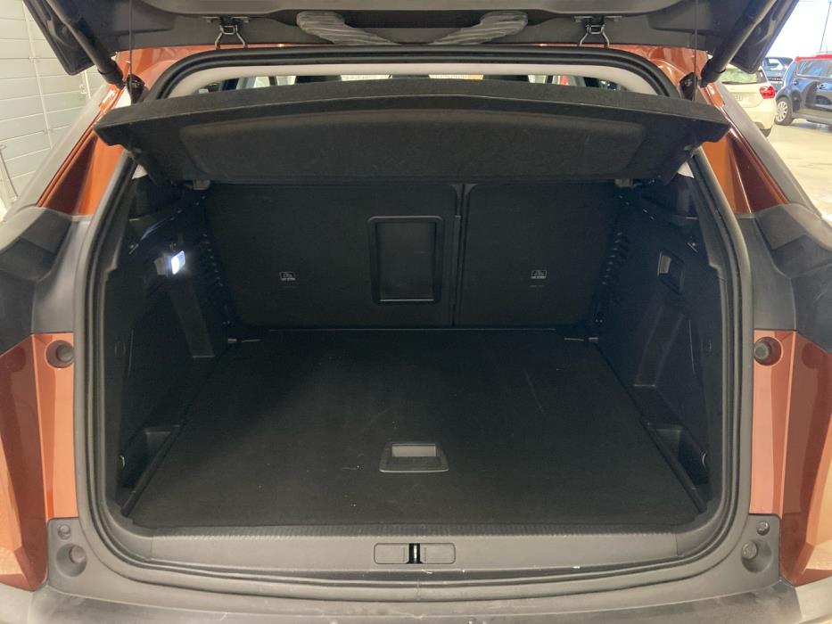 PEUGEOT 3008 2016