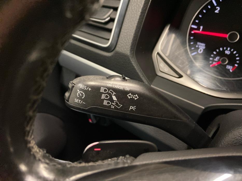 VOLKSWAGEN Amarok 2017