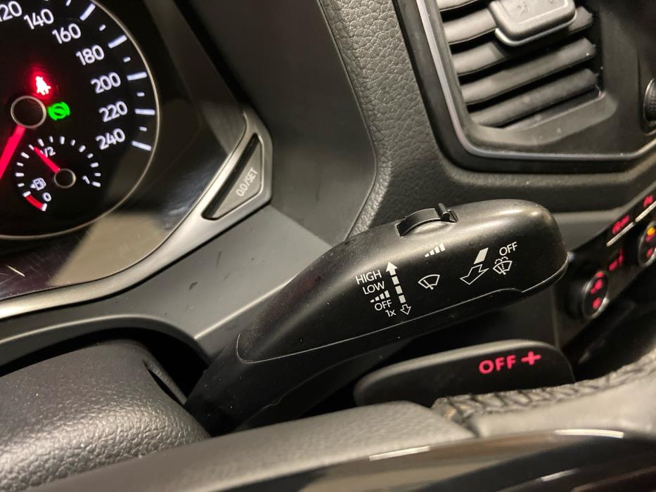 VOLKSWAGEN Amarok 2017