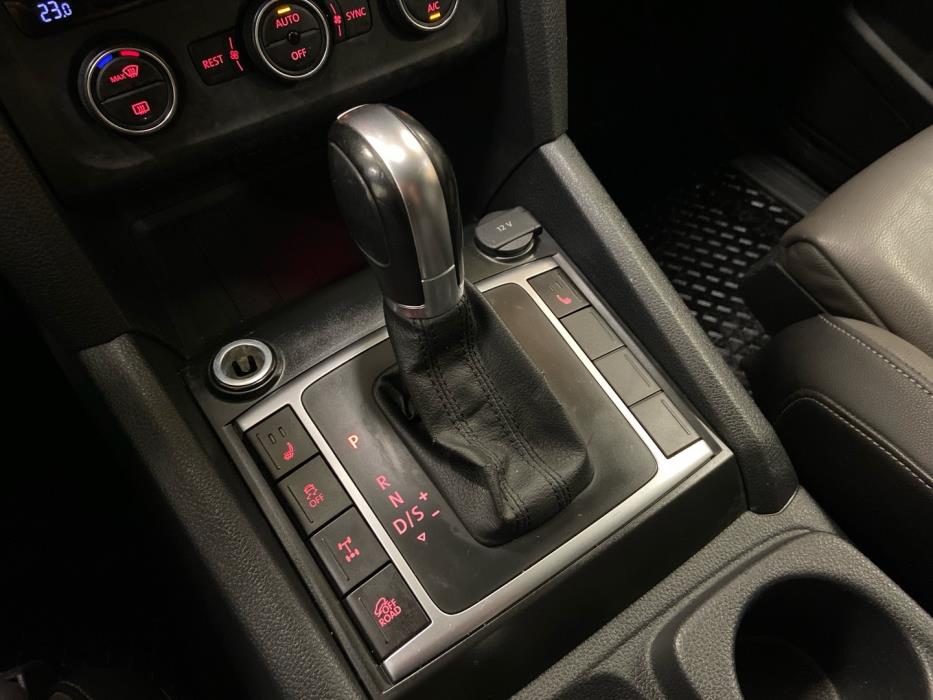 VOLKSWAGEN Amarok 2017