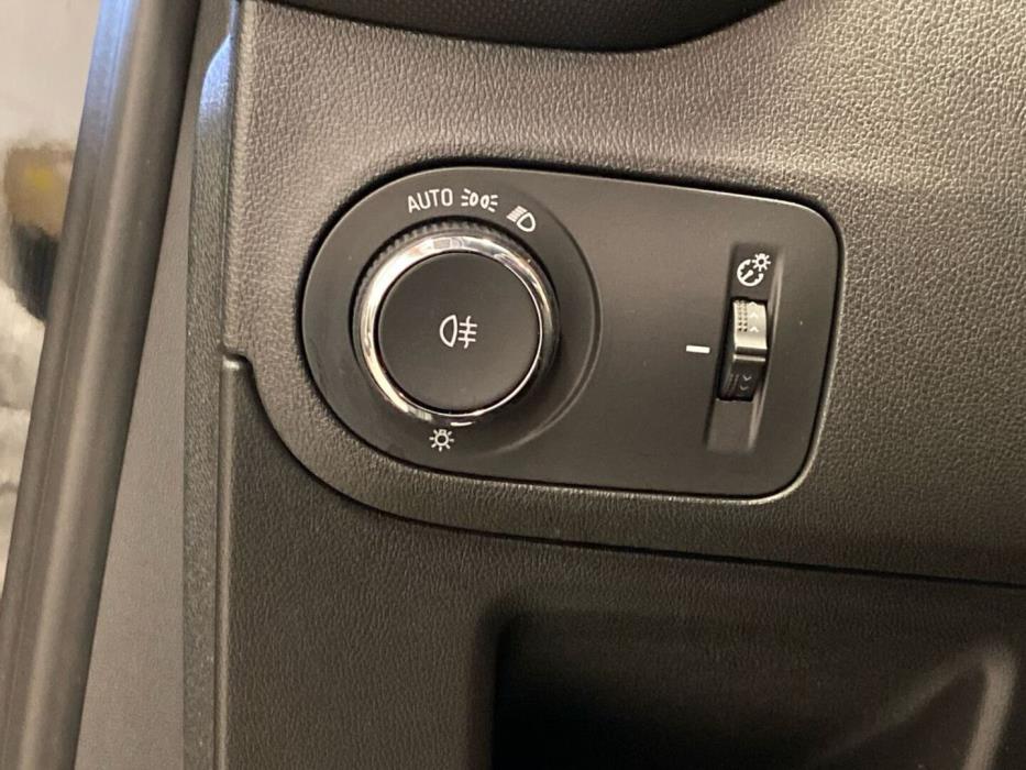 OPEL Crossland X 2020