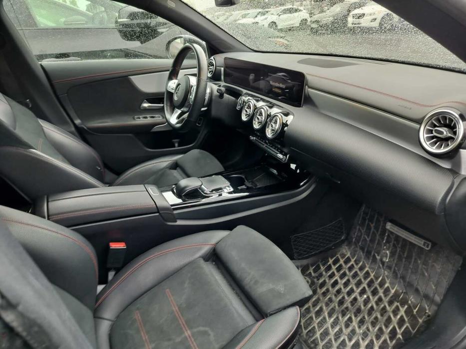 MERCEDES-BENZ CLA 2020