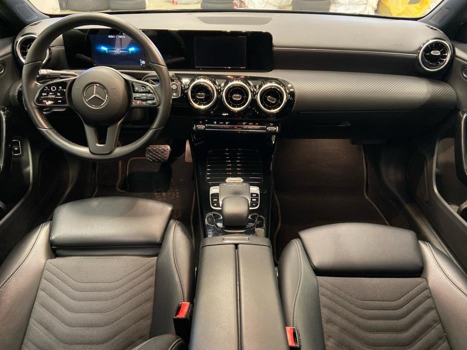 MERCEDES-BENZ A 2019