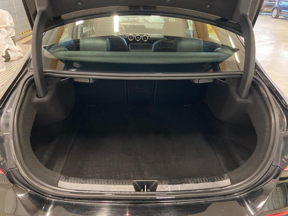 MERCEDES-BENZ A 2019