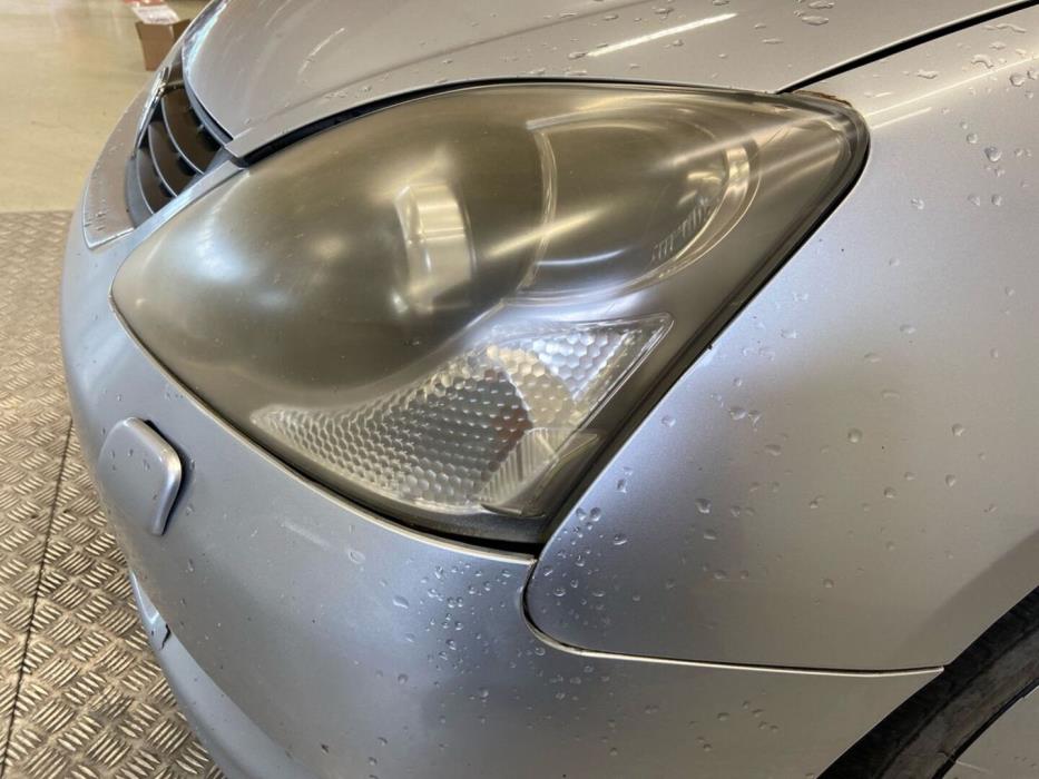 HONDA Civic 2005