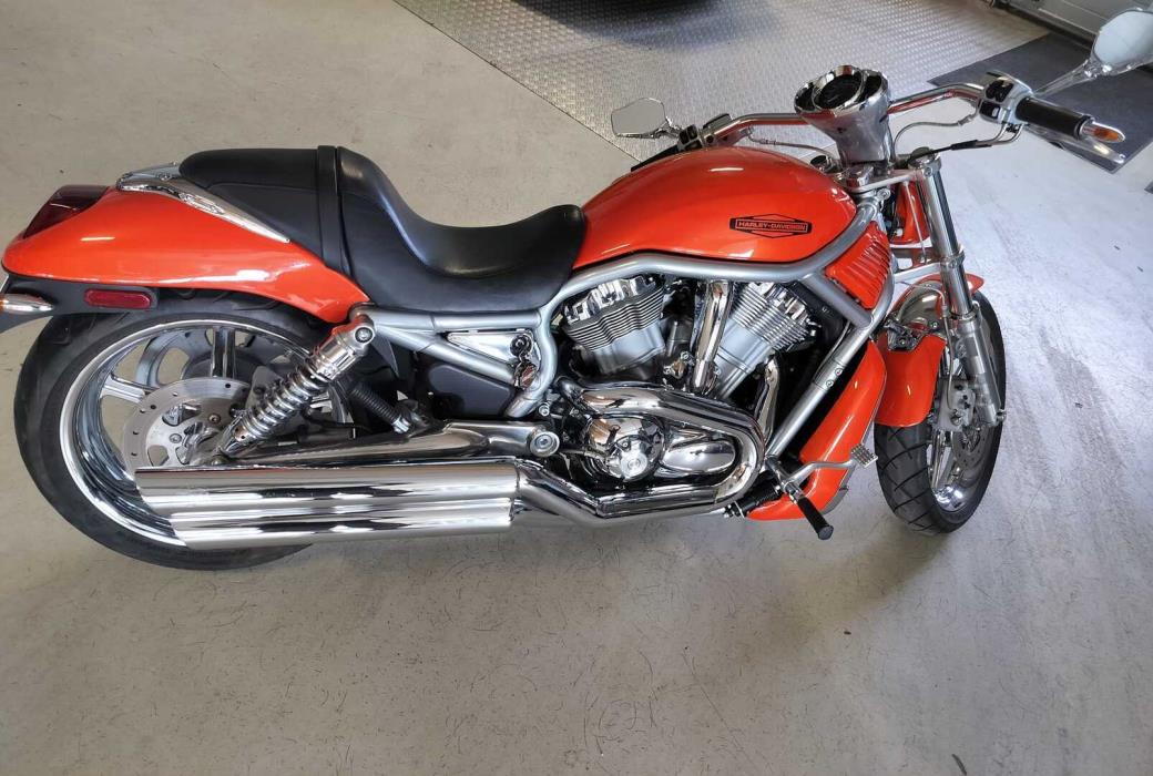 HARLEY-DAVIDSON VRSC 2005