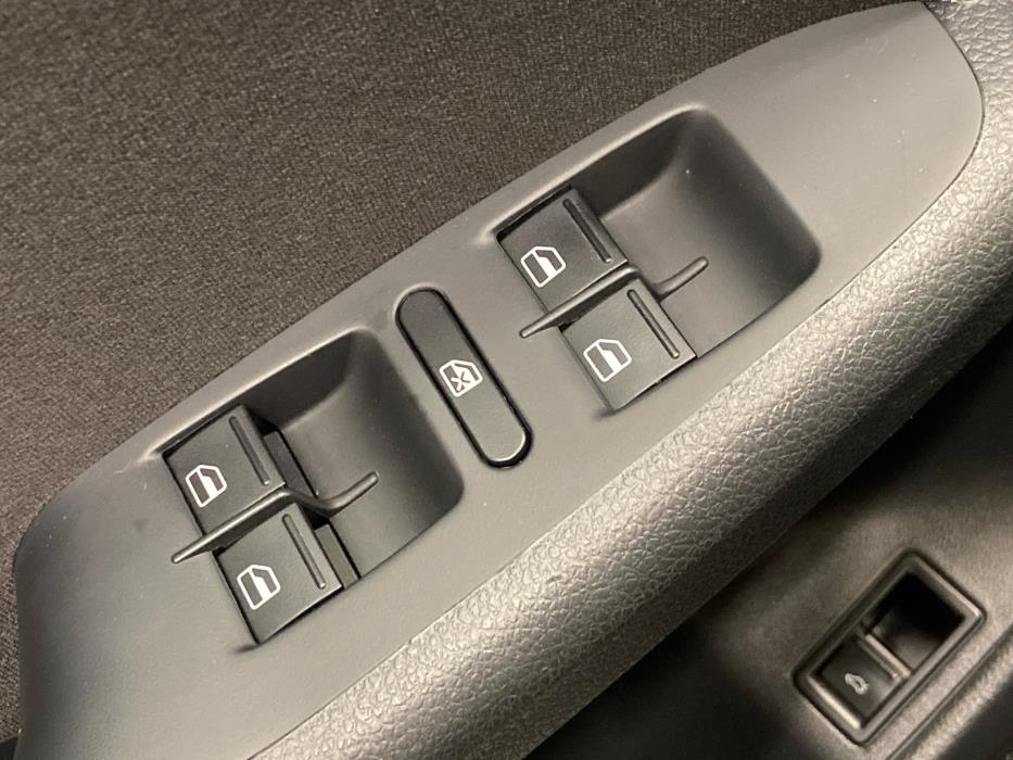 VOLKSWAGEN Jetta 2011