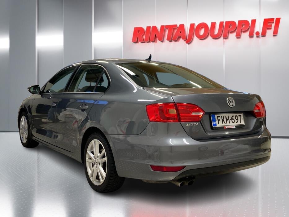 VOLKSWAGEN Jetta 2011