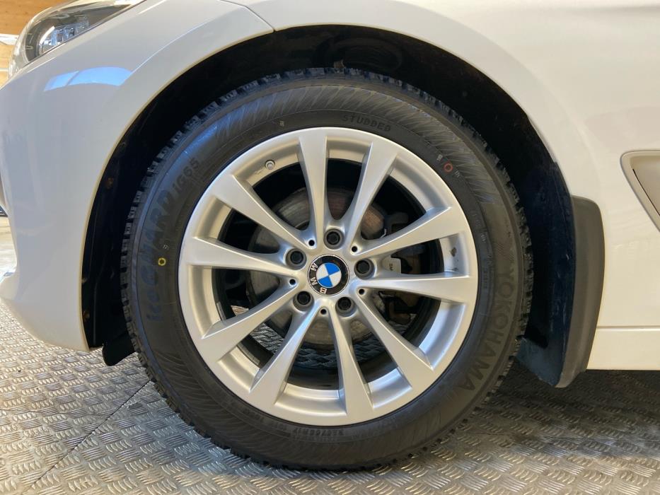 BMW 320 Gran Turismo 2014