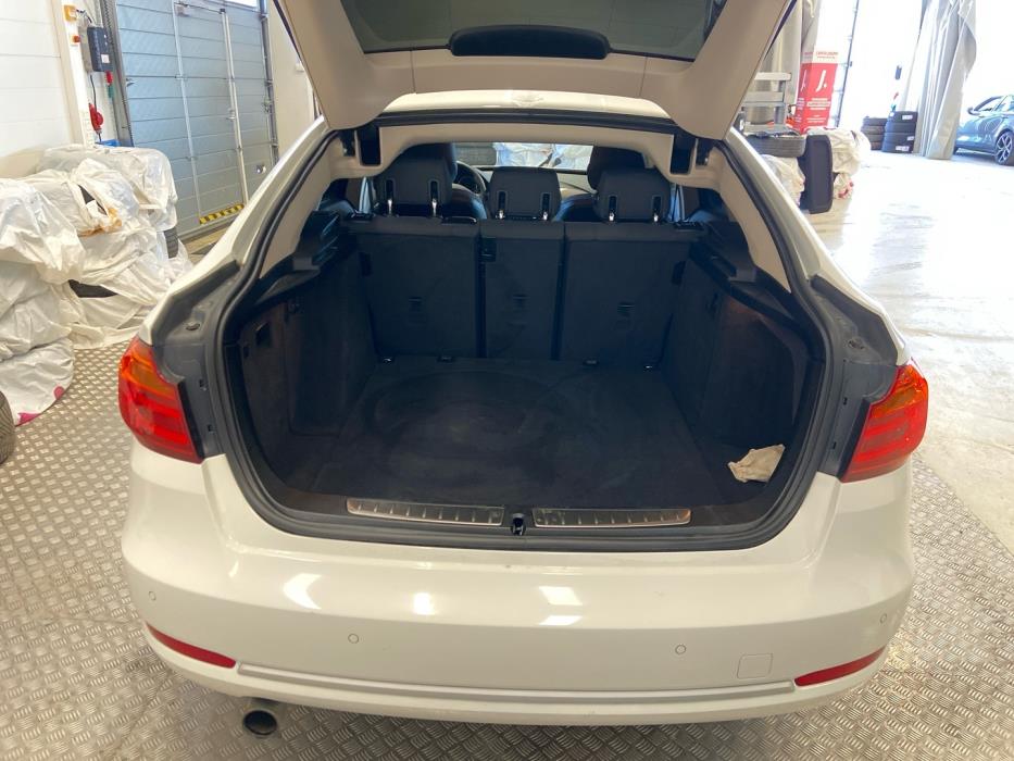 BMW 320 Gran Turismo 2014