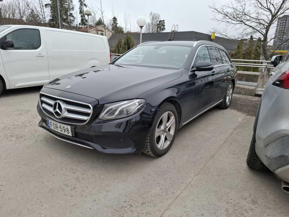MERCEDES-BENZ E 2018