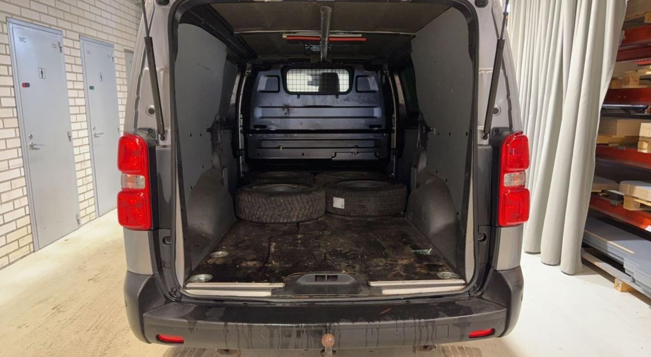 TOYOTA Proace 2021