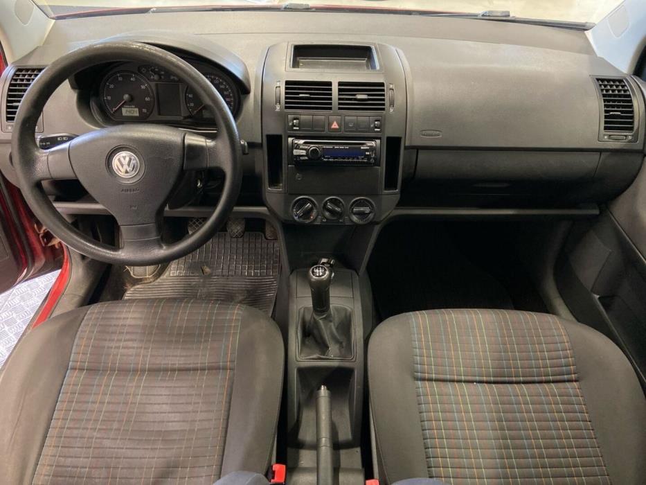 VOLKSWAGEN Polo 2007