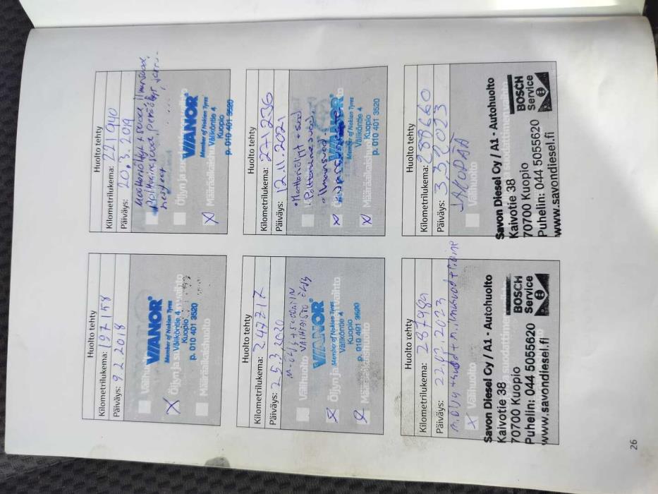 TOYOTA Hiace 2011