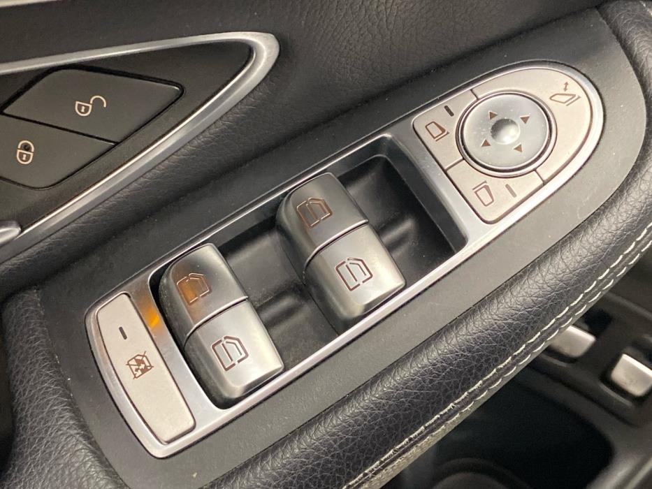 MERCEDES-BENZ GLC 2017