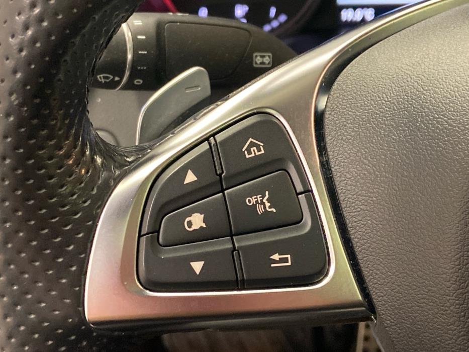 MERCEDES-BENZ GLC 2017