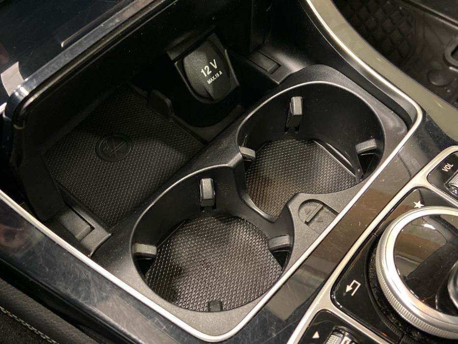 MERCEDES-BENZ GLC 2017