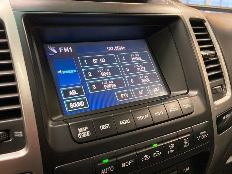 TOYOTA Land Cruiser 2007