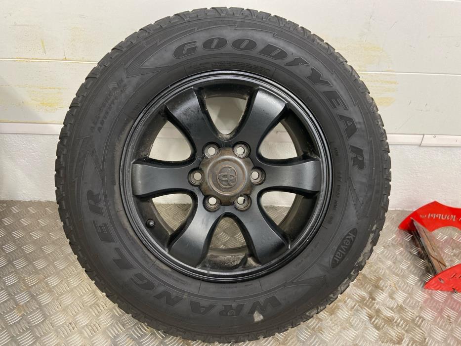 TOYOTA Land Cruiser 2007