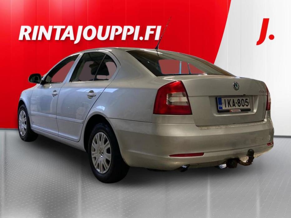 SKODA Octavia 2011
