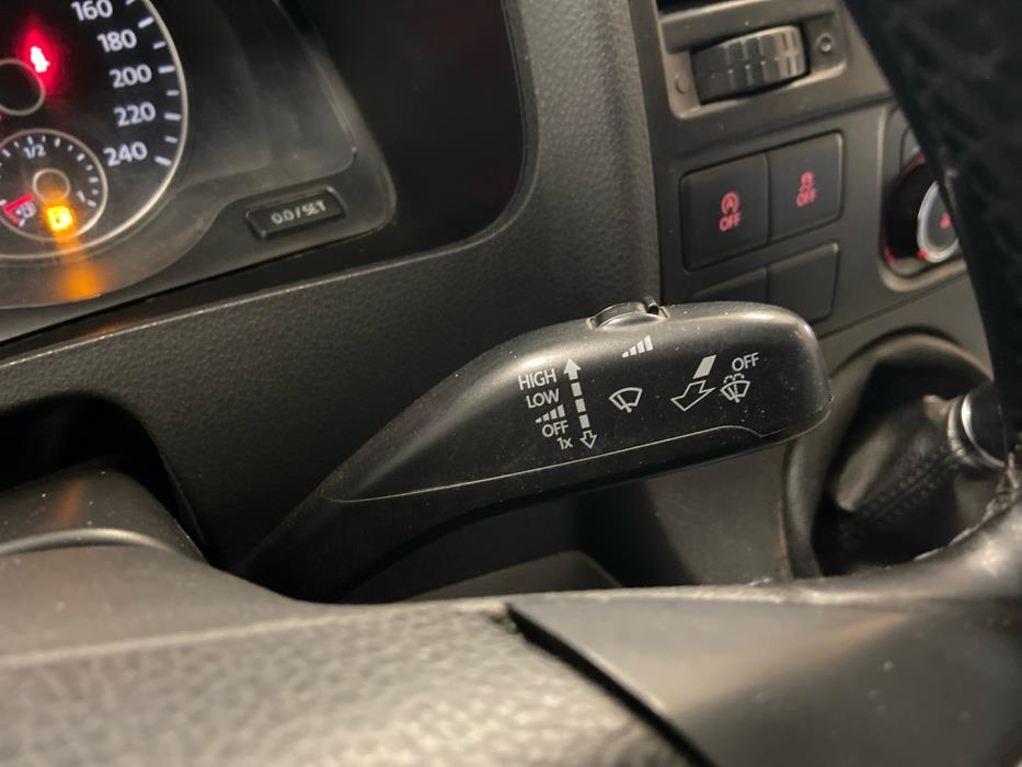 VOLKSWAGEN Transporter 2013