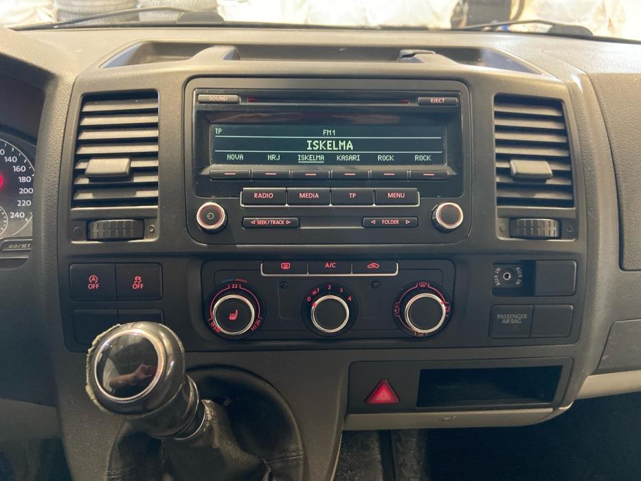 VOLKSWAGEN Transporter 2013