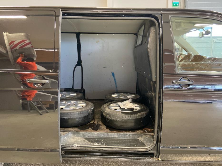 VOLKSWAGEN Transporter 2013