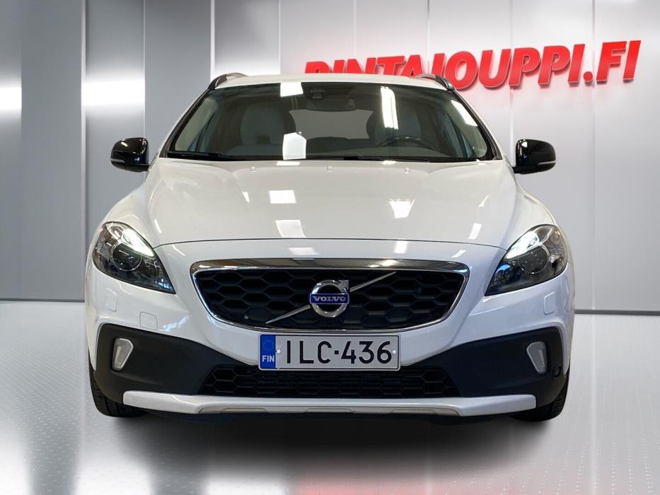 VOLVO V40 Cross Country 2013