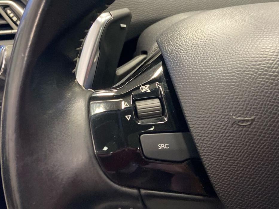 PEUGEOT 308 2020