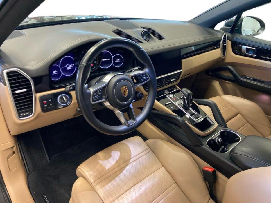PORSCHE Cayenne 2021