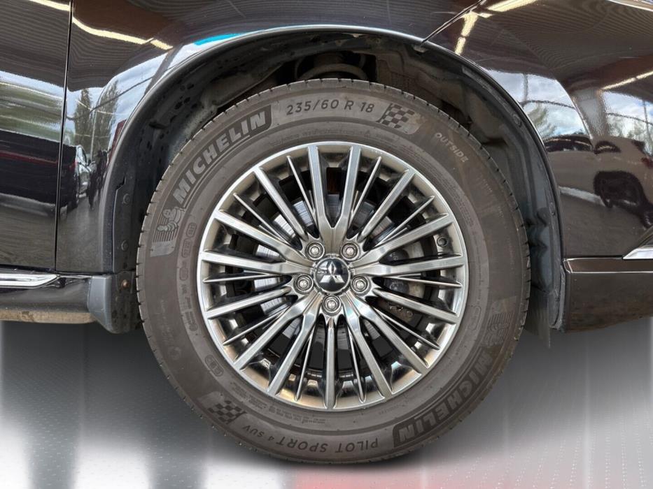 MITSUBISHI Outlander PHEV 2019