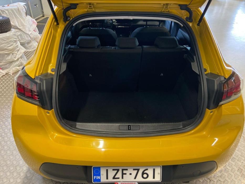 PEUGEOT 208 2020