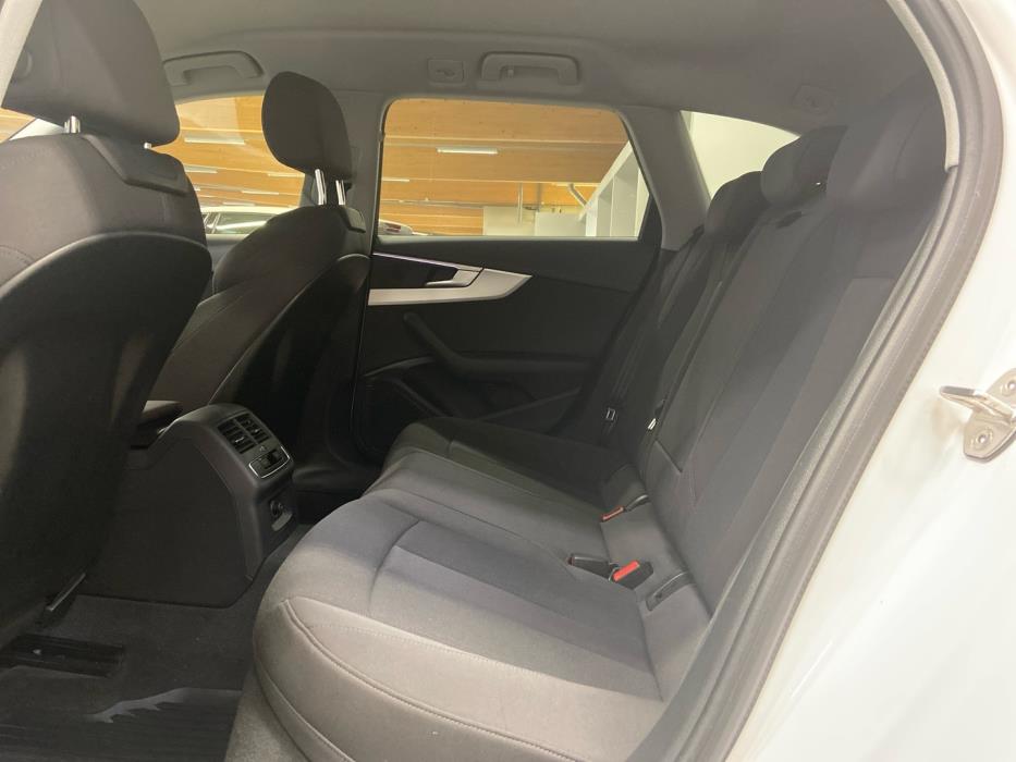 AUDI A4 allroad quattro 2018