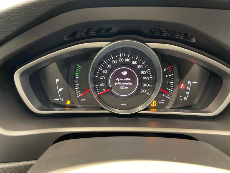 VOLVO V40 Cross Country 2018