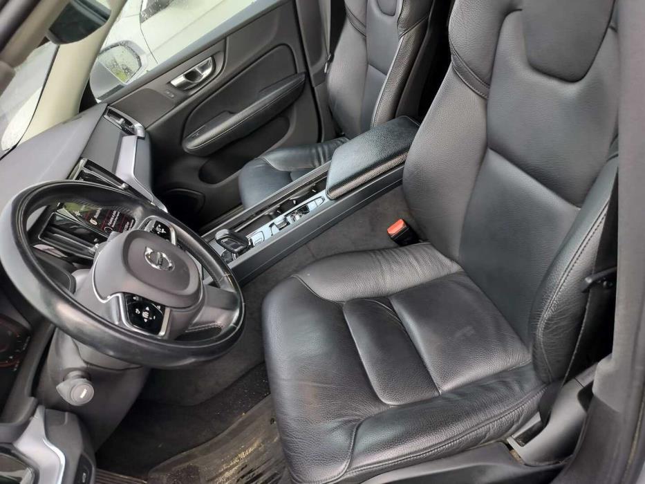 VOLVO S60 2021