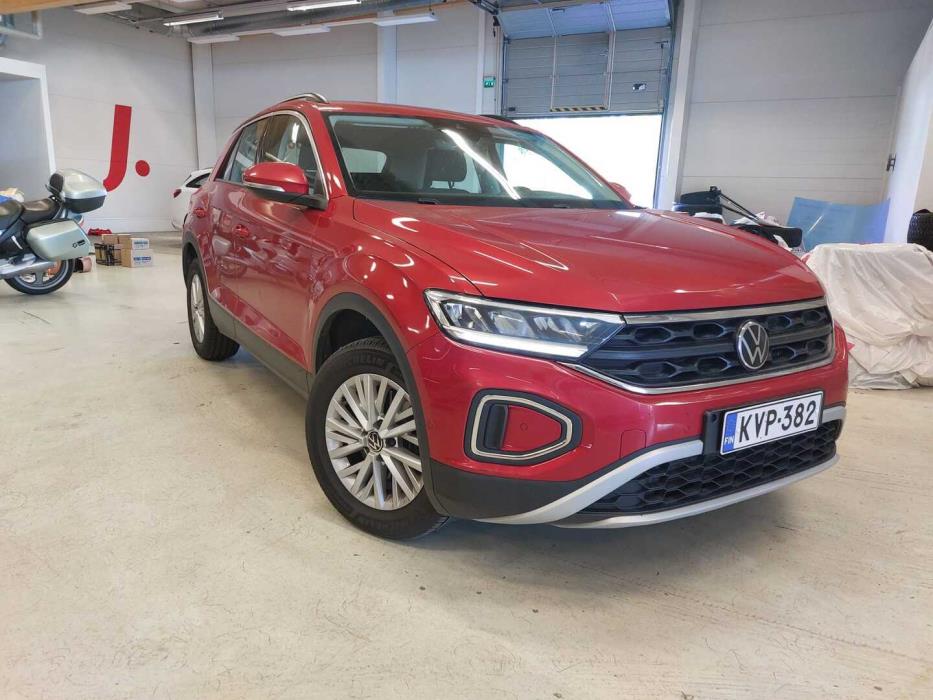 VOLKSWAGEN T-Roc 2023