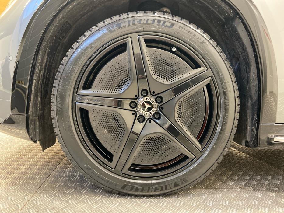 MERCEDES-BENZ EQS 2024