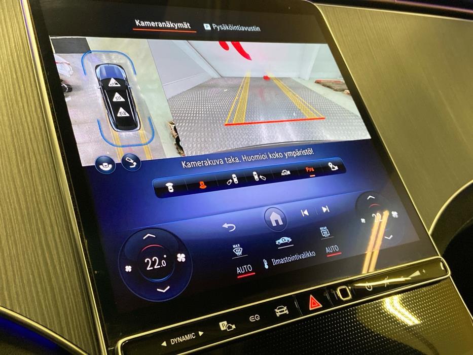 MERCEDES-BENZ EQS 2024