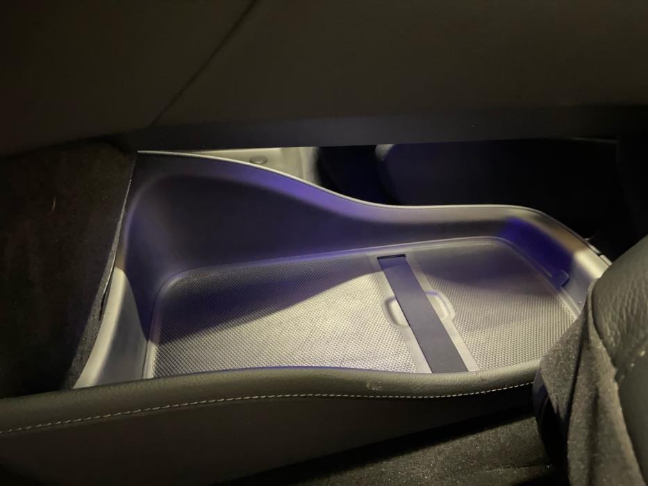 MERCEDES-BENZ EQS 2024